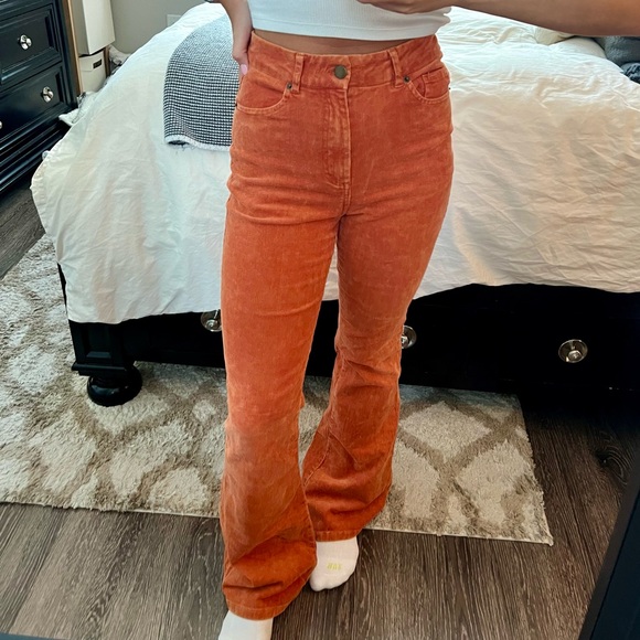 Corduroy Burnt Orange Flare Plant in Small (26” waist) - Picture 2 of 8